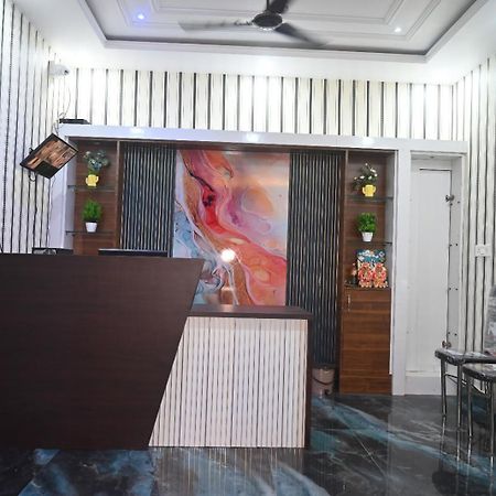 Js Banaras Residency Hotel Varanasi Exterior photo